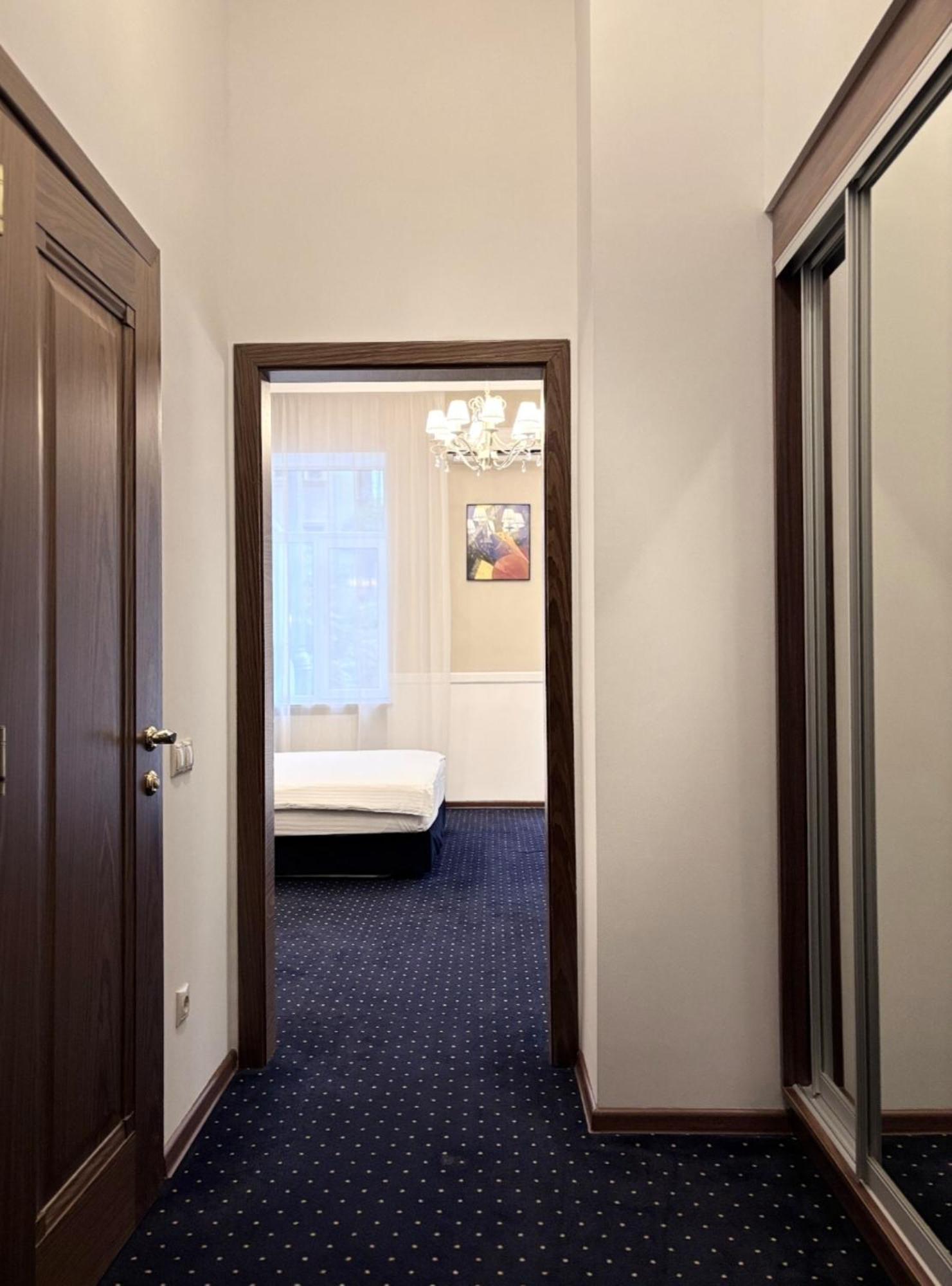Odeska Astoria Hotel Odessa Ngoại thất bức ảnh